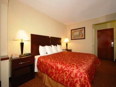 Best Western Plus Edison 3*