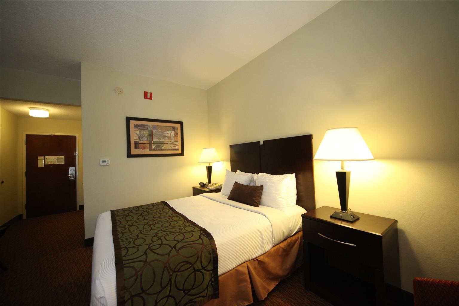 Hotel Best Western Plus Edison Garner