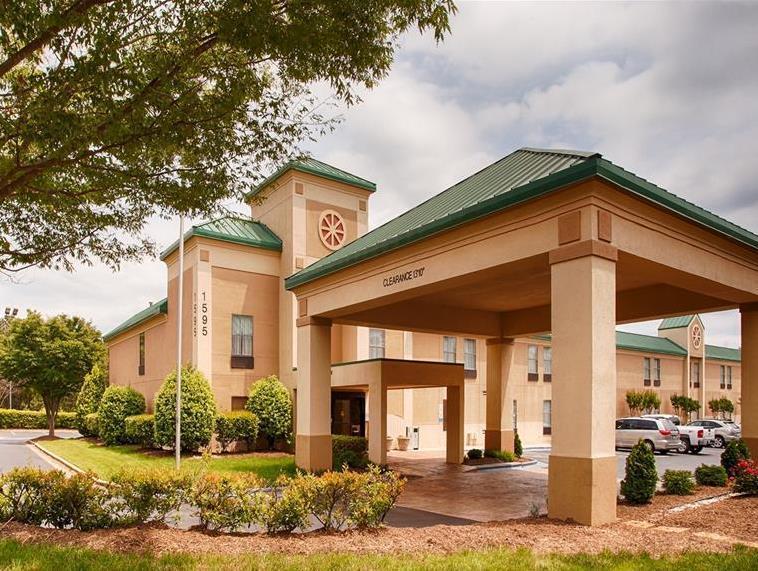 Best Western Plus Edison Hotel 3*