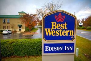 Best Western Plus Edison Garner